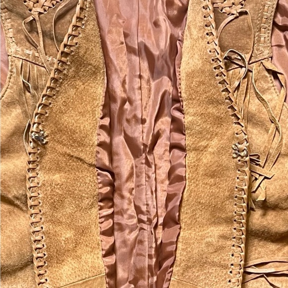 ⚡️SCULLY⚡️ Western Suede Beaded Fringe Vest - Picture 11 of 12